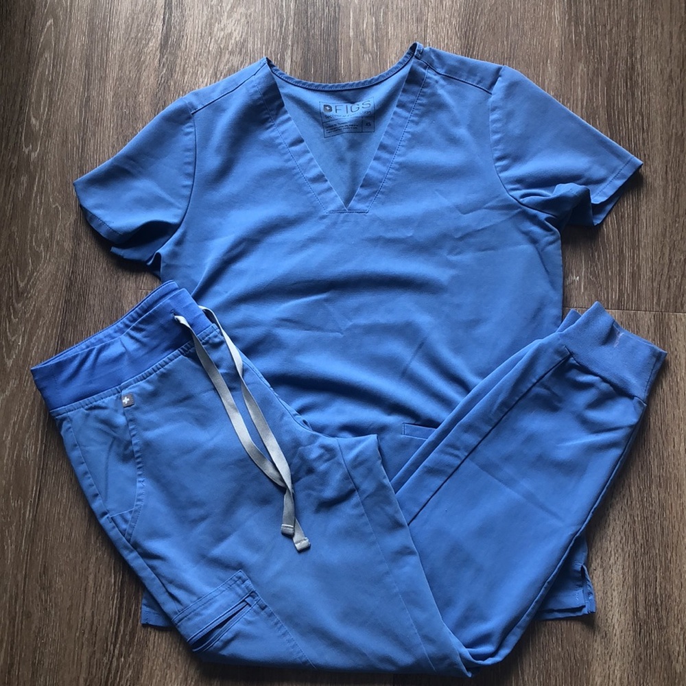 Figs scrub set